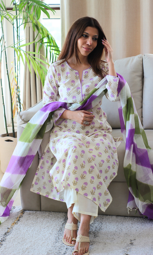 Spring Meadow Printed Kurta , Solid Pants & Lehariya Kota Dupatta