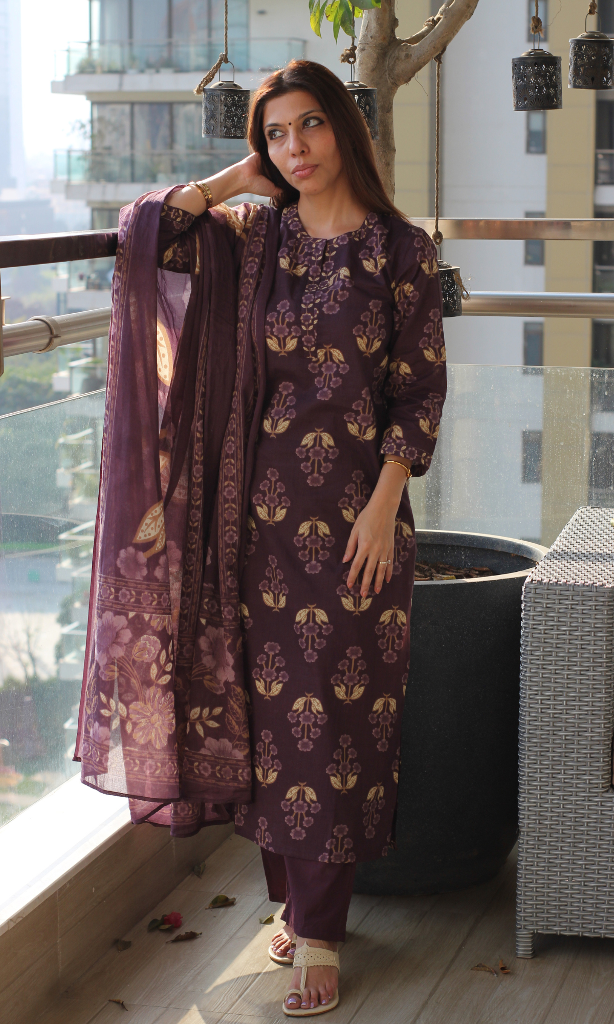 Muted Purple Mughal Gulistan Kurta, Dupatta & Cotton Pants