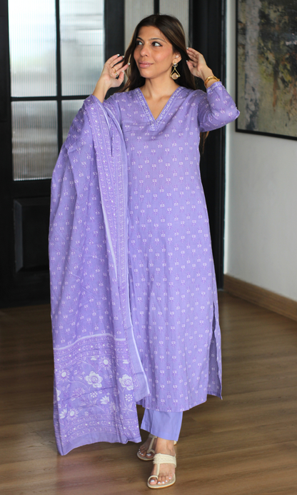 Lavender Flower Blockprint Kurta, Cotton Pants & Mul Printed Dupatta