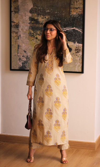 Beige & Lavender Mughal Print Kurta & Pant