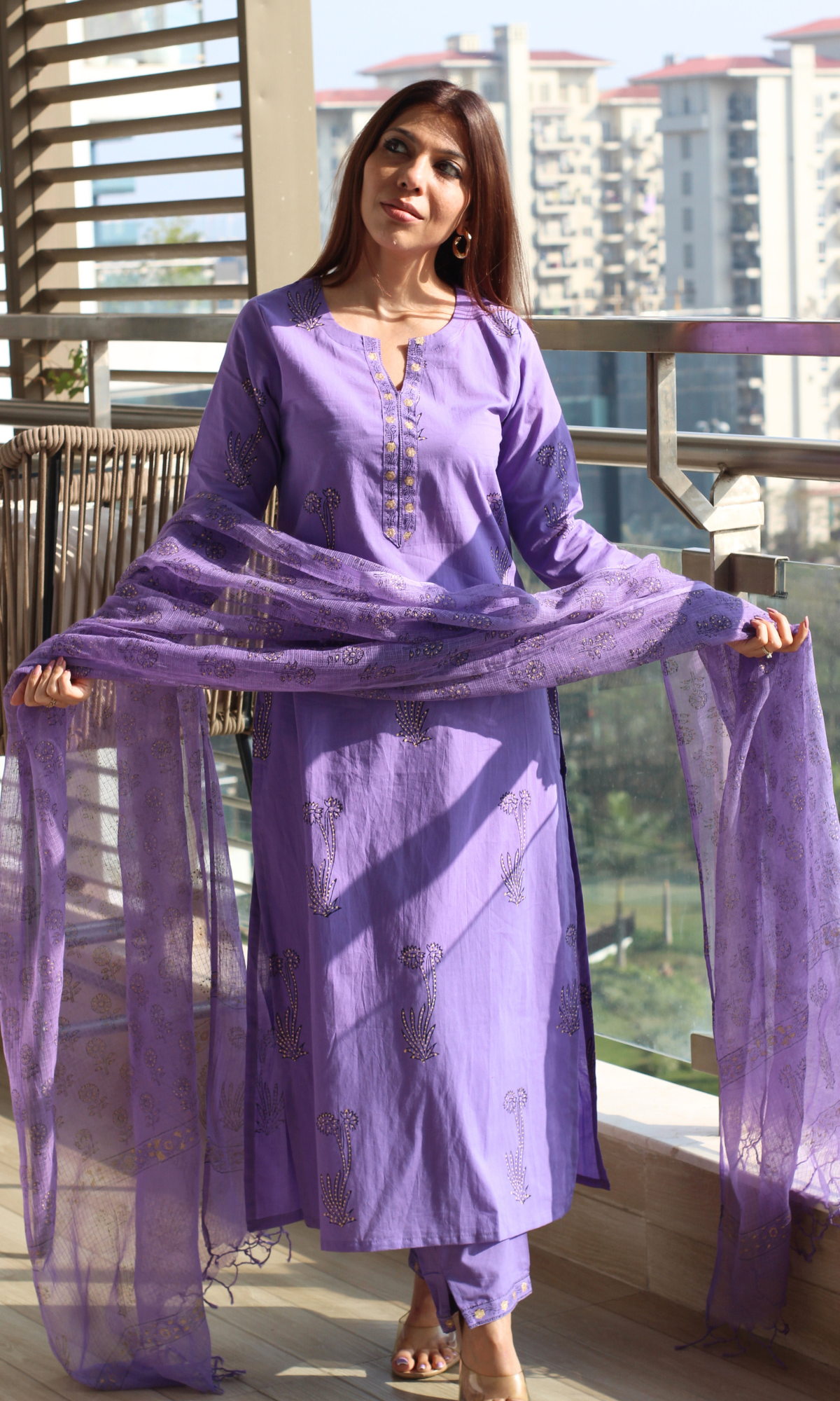 Cotton Orchid & Gold Handblock Mughal Print Kurta , Pants & Printed Kota Doria Dupatta
