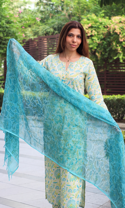 Alia Green Floral Block Print Kurta, Pant & Kota Doria Printed Dupatta