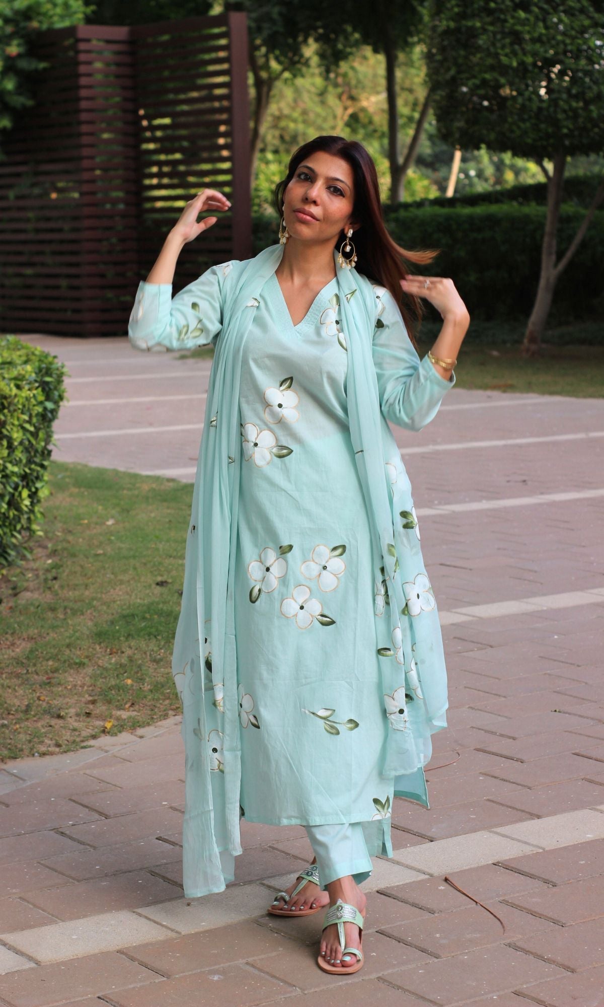 Cotton Aqua Handbrush Suit Set with Chiffon Handpainted Dupatta - Baareeki