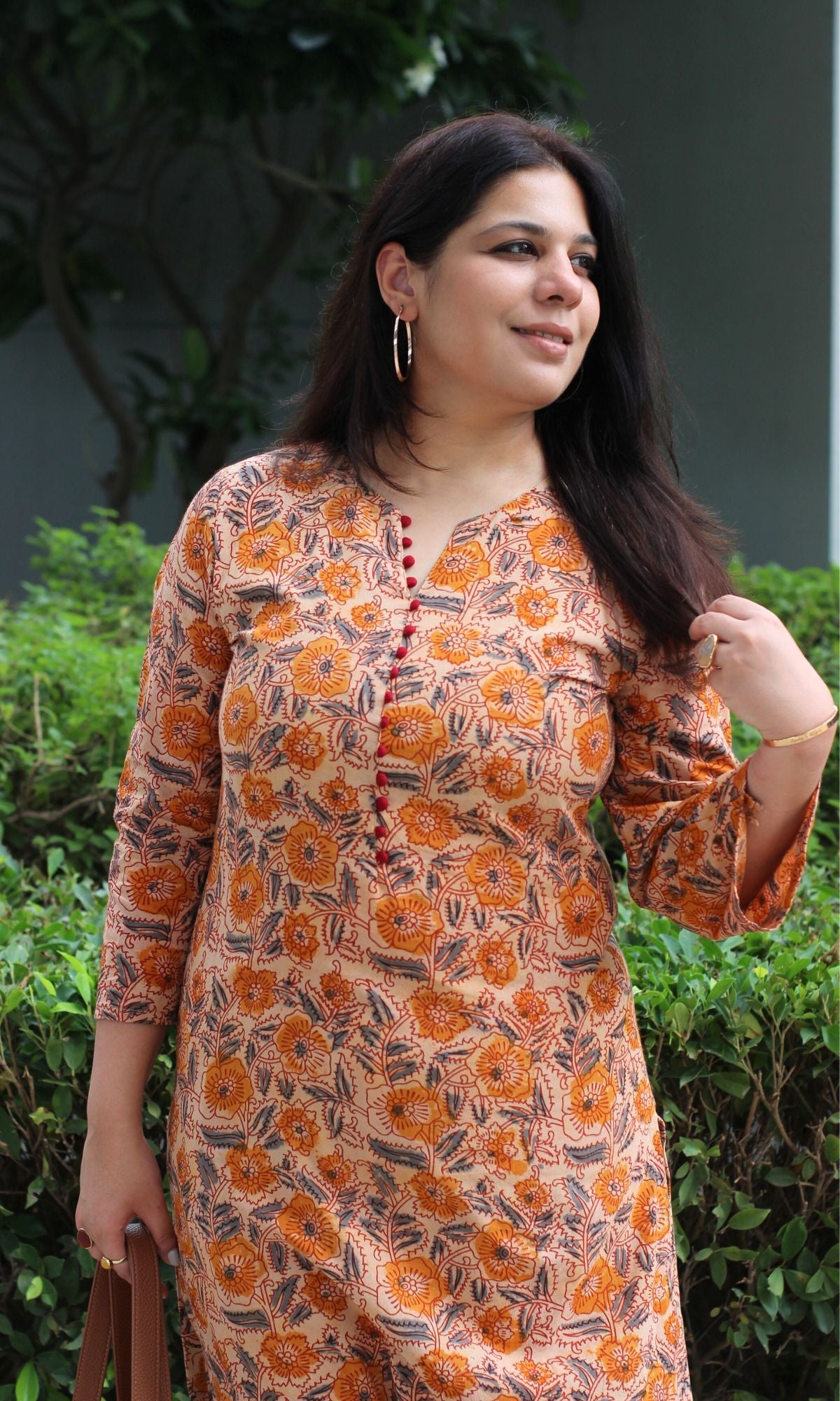 Cotton Beige & Red Buttoned Kalamkari Straight Fit Kurta - Baareeki