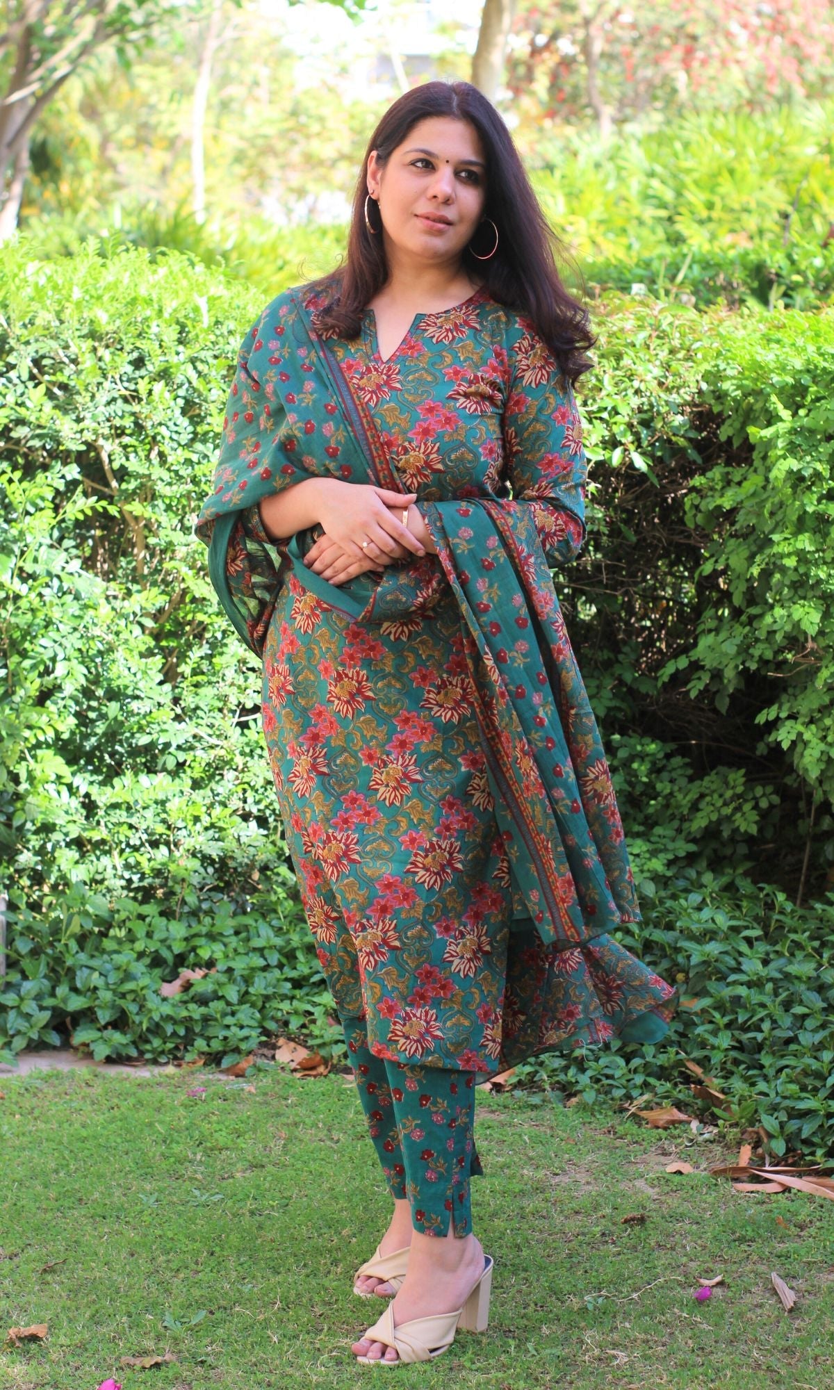 Cotton Block Print Dark Green Suit Set with Printed Cotton Dupatta - Baareeki