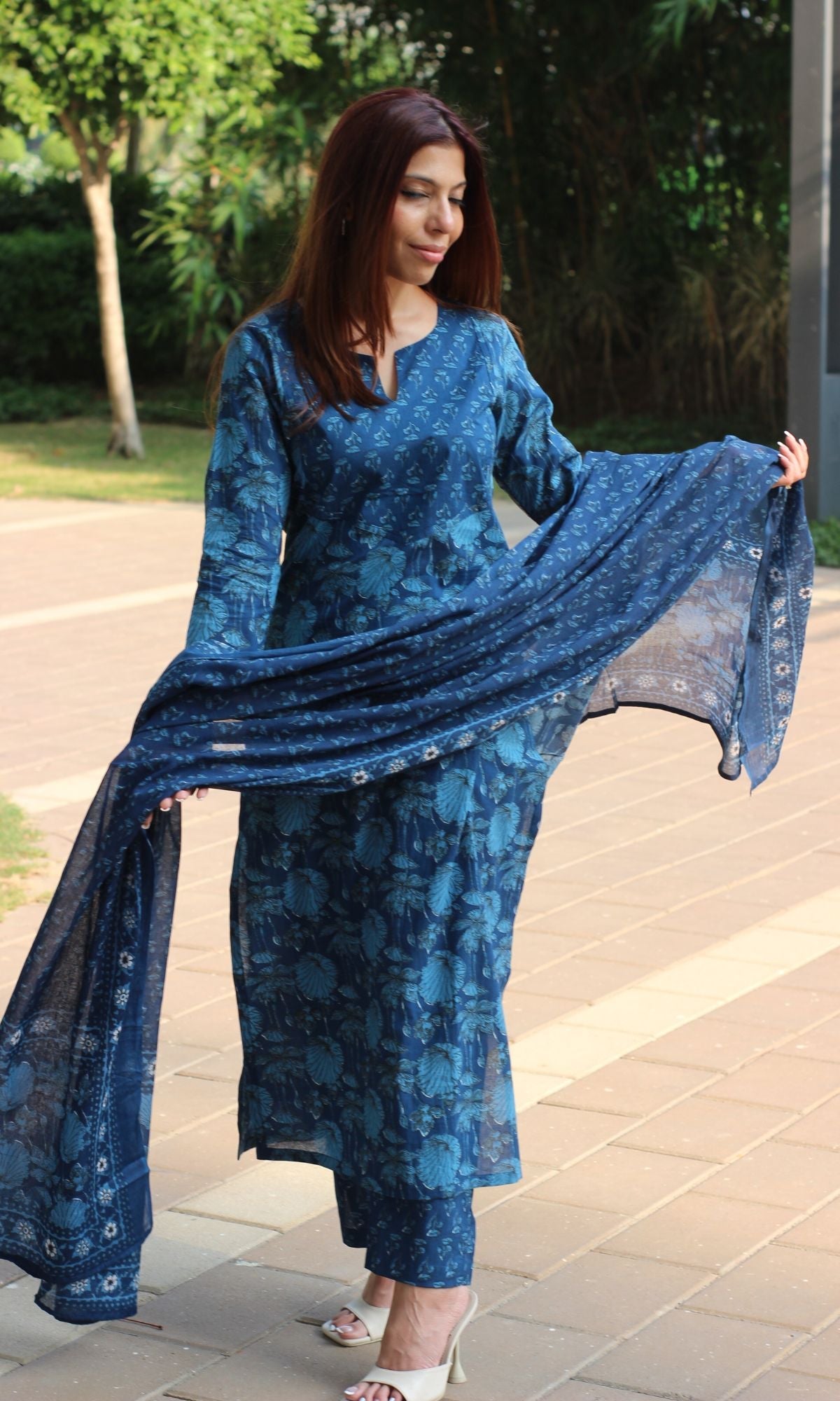 Cotton Block Print Deep Blue Suit Set with Cotton Printed Dupatta - Baareeki