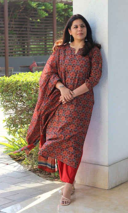 Cotton Block Print Red Suit Set with Cotton Printed Dupatta - Baareeki