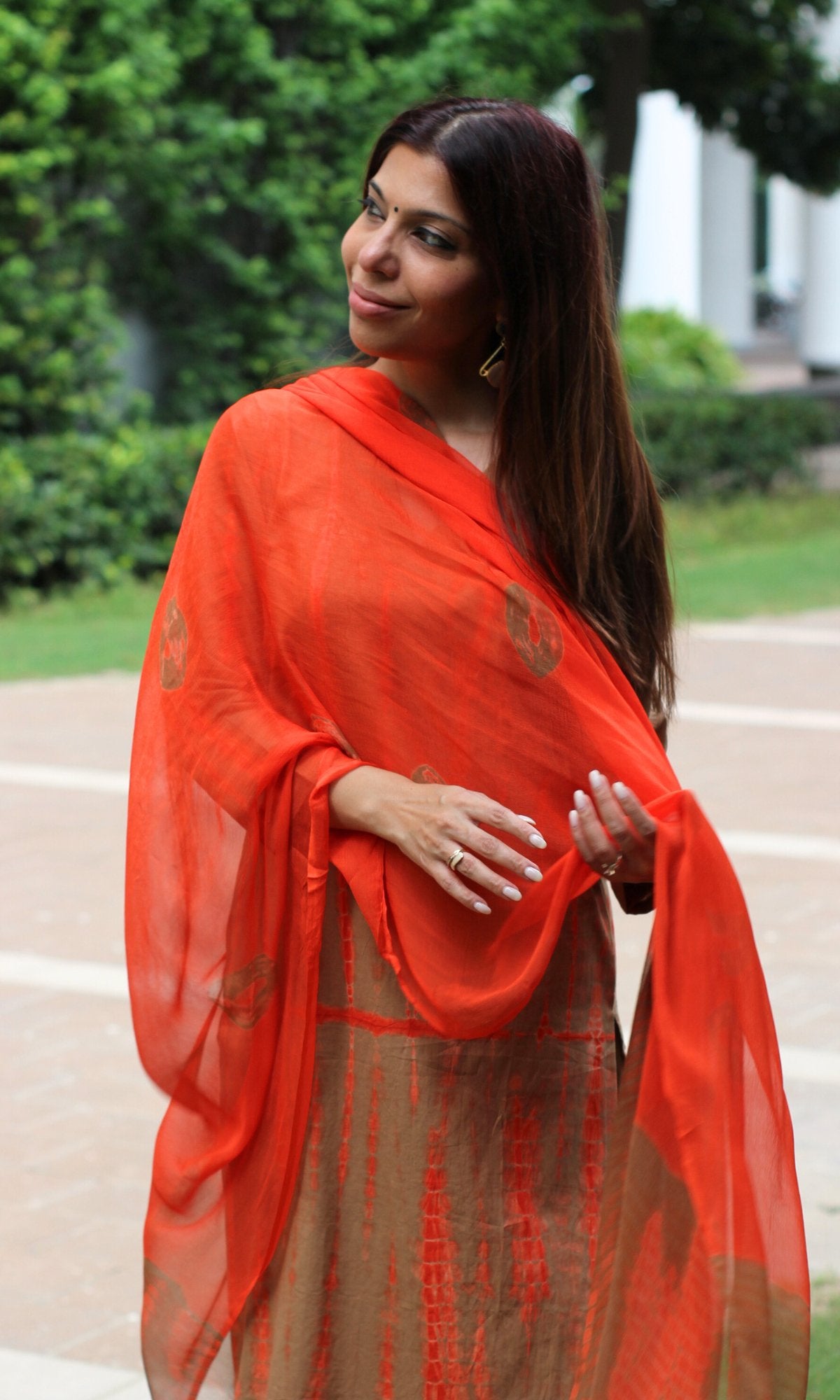 Cotton Brown & Orange Shibori Suit Set with Chiffon Printed Dupatta - Baareeki