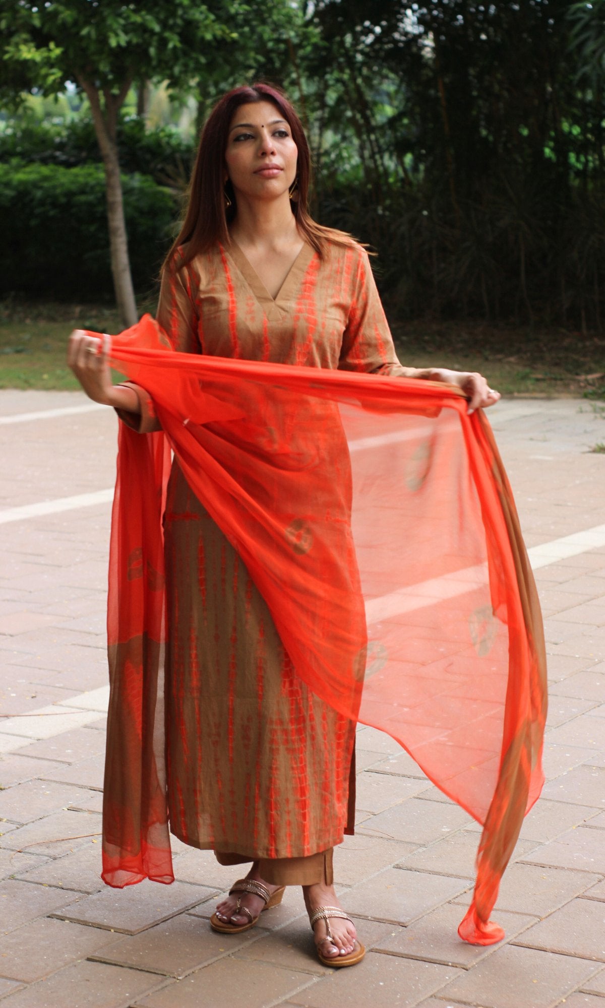 Cotton Brown & Orange Shibori Suit Set with Chiffon Printed Dupatta - Baareeki