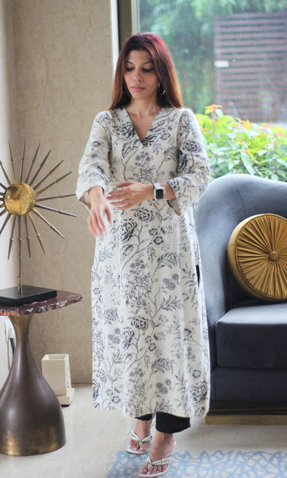 Cotton Flex White & Black Printed Kurta - Baareeki