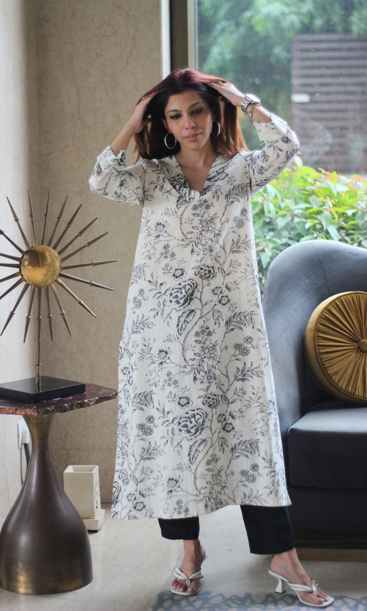 Cotton Flex White & Black Printed Kurta - Baareeki