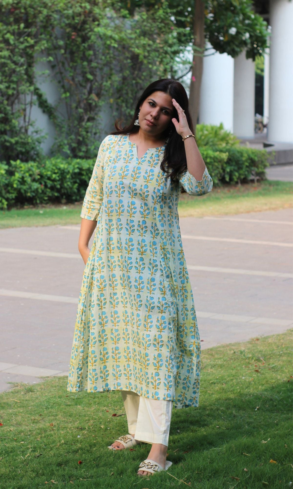 Cotton Gradient Lemon and Blue Kali Kurta - Baareeki