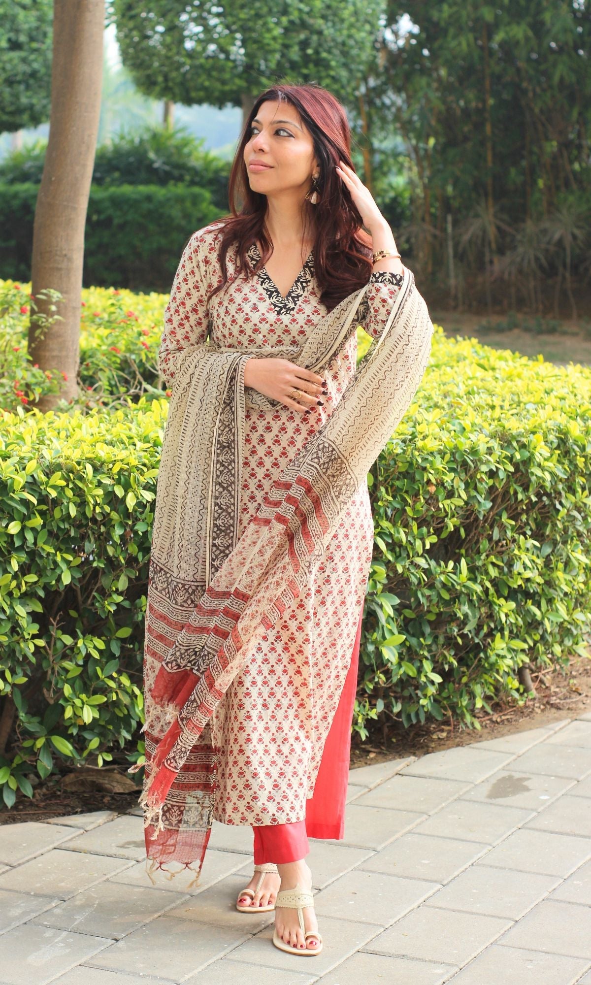 Cotton Handblock Beige & Red Booti Suit with Kota Doria Handblock Printed Dupatta - Baareeki