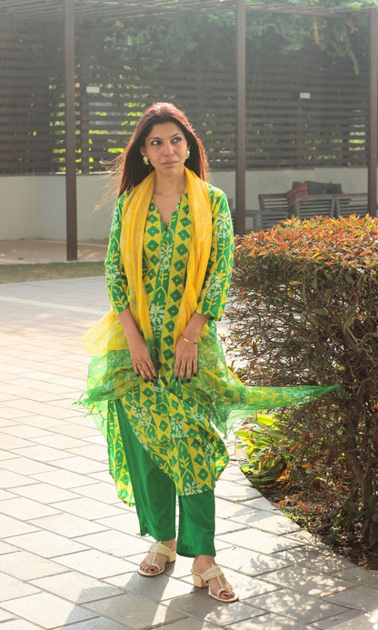 Cotton Handblock Green & Yellow Vertical Motif Suit with Kota Doria Dupatta - Baareeki