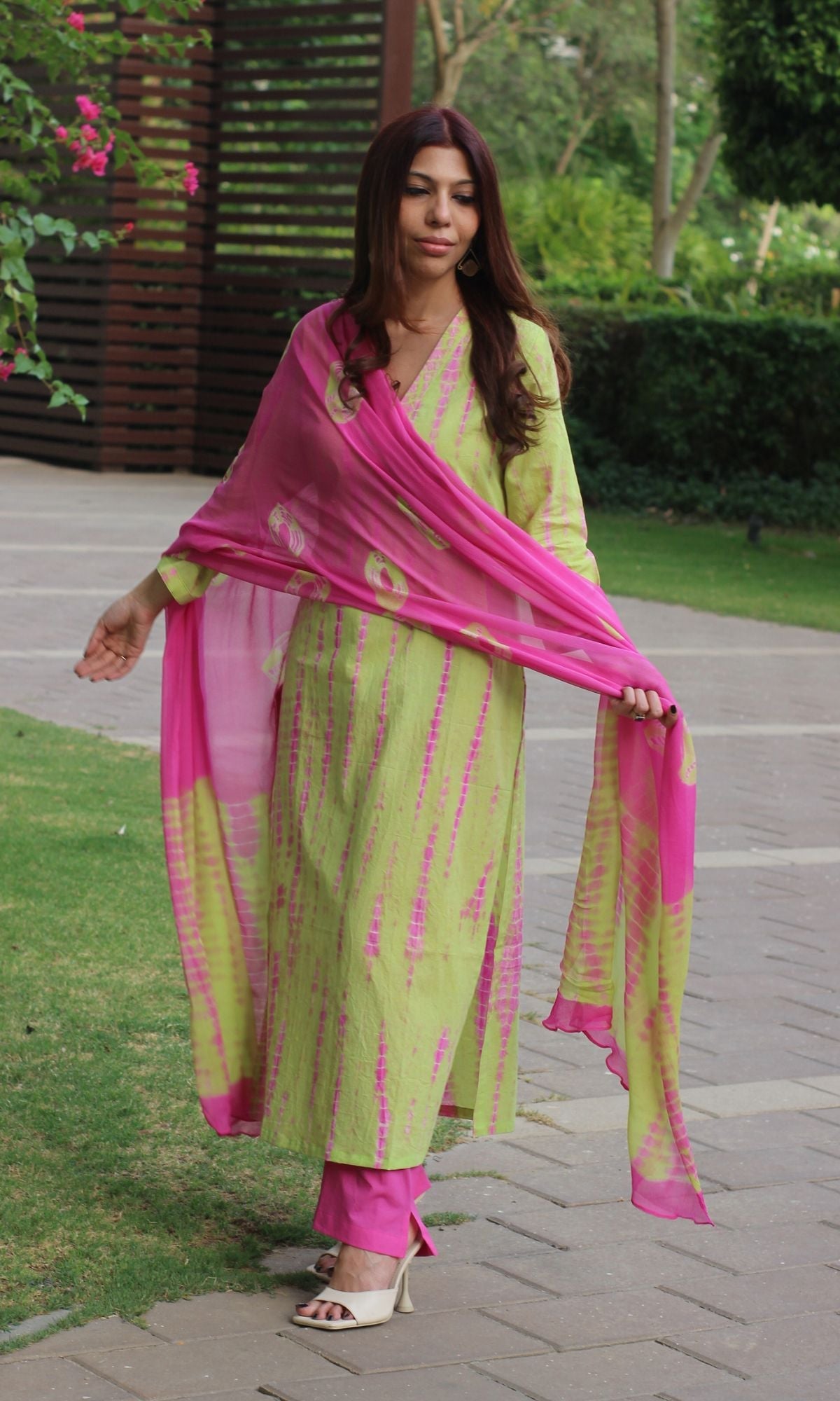 Cotton Handblock Lime Green Tie and Dye Suit set with Chiffon Dupatta - Baareeki