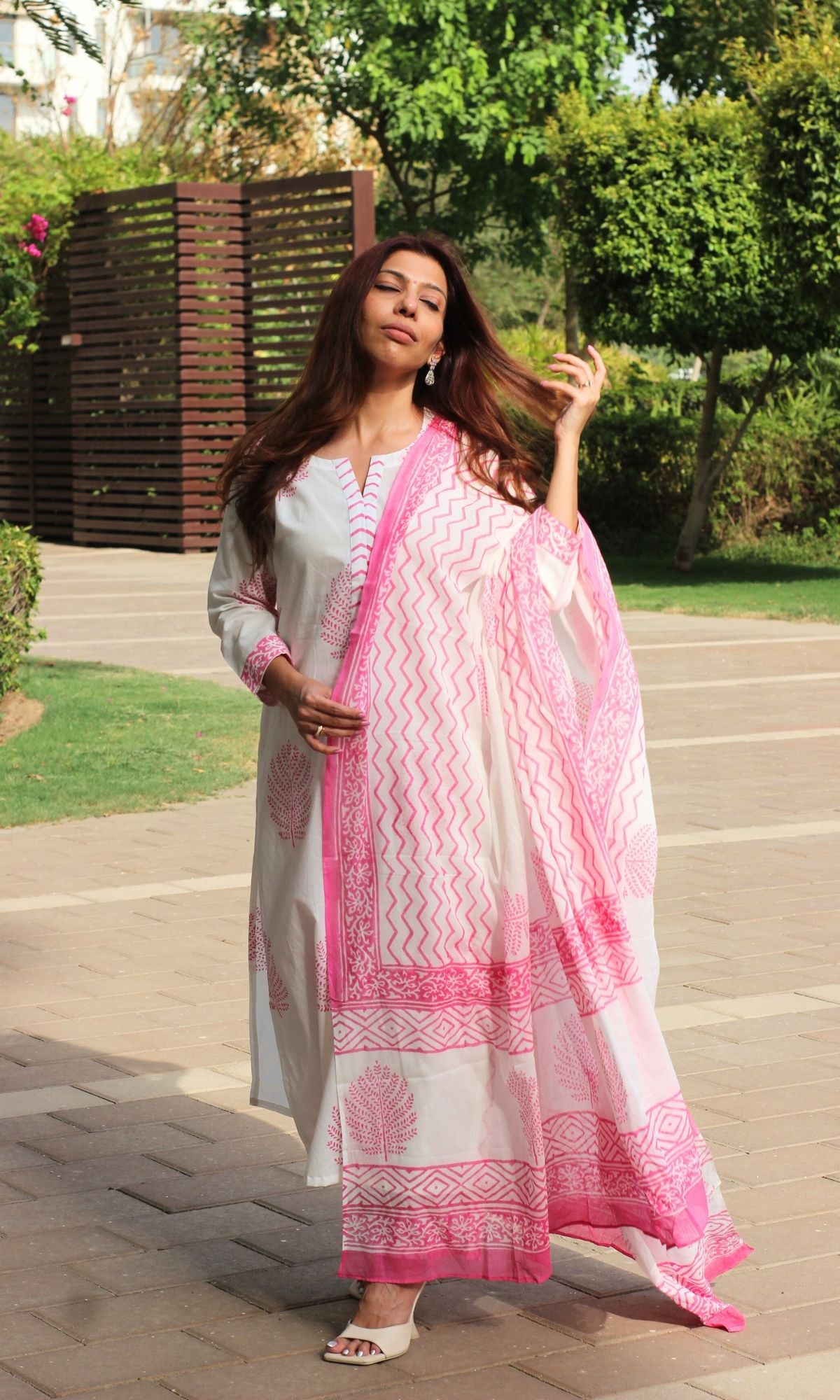 Cotton Handblock Pine White & Pink Suit Set with Cotton Dupatta - Baareeki