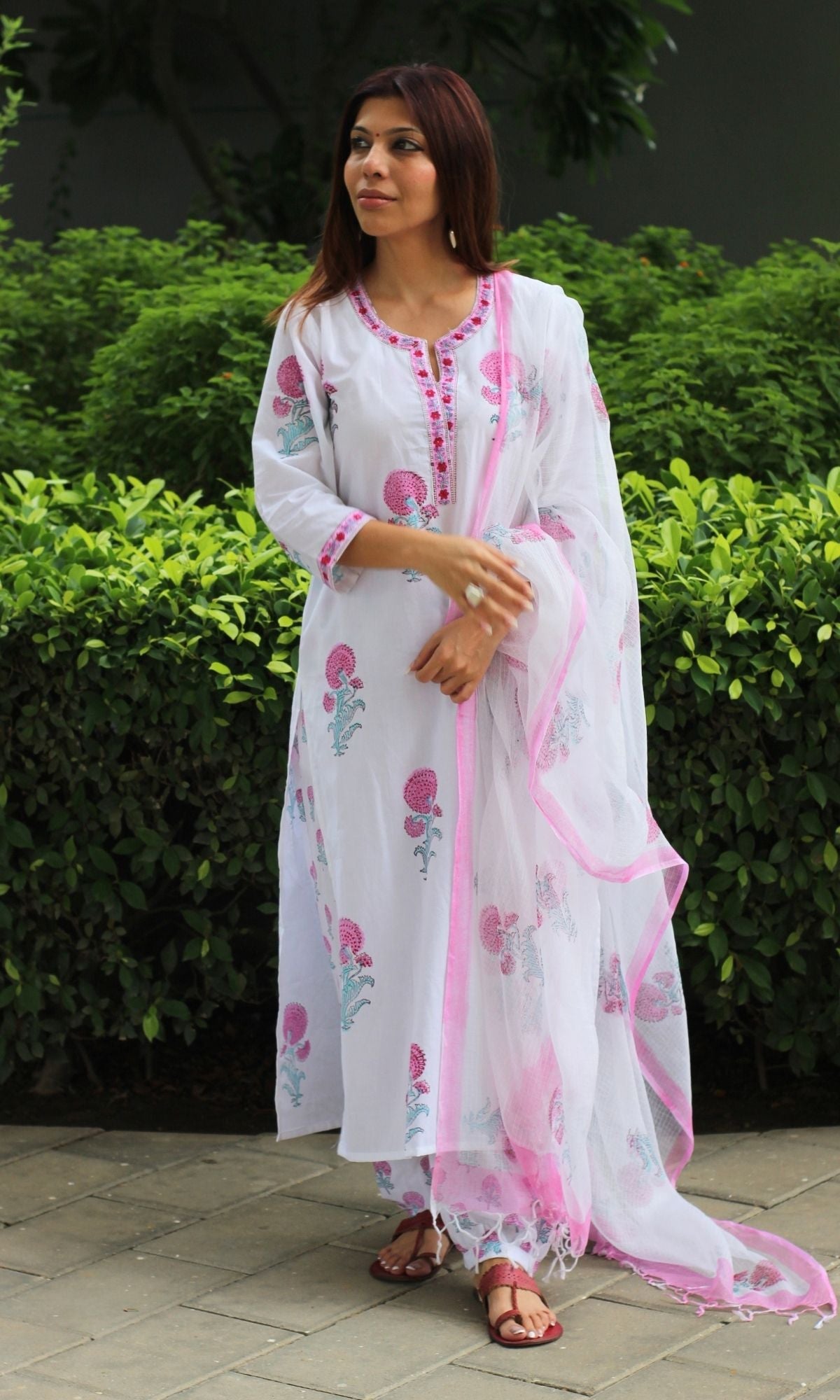 Cotton Handblock White & Pink Mughal Suit Set with Kota Printed Dupatta - Baareeki