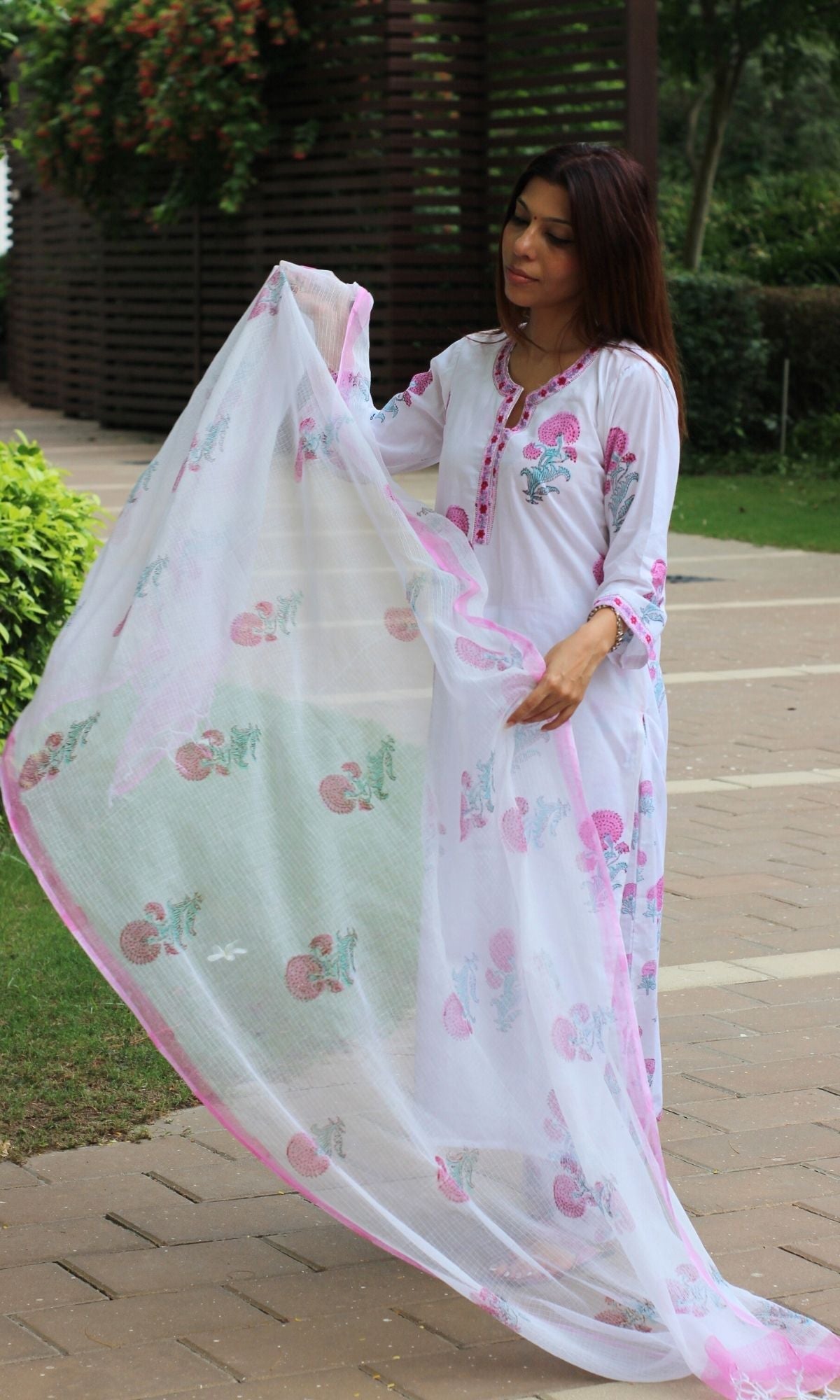 Cotton Handblock White & Pink Mughal Suit Set with Kota Printed Dupatta - Baareeki