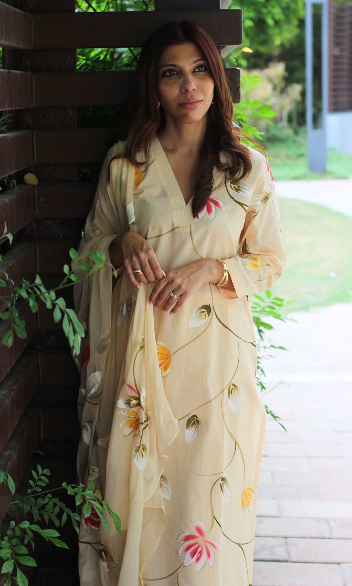 Cotton Handbrush Pale Beige Suit Set with Chiffon Handbrush Dupatta - Baareeki