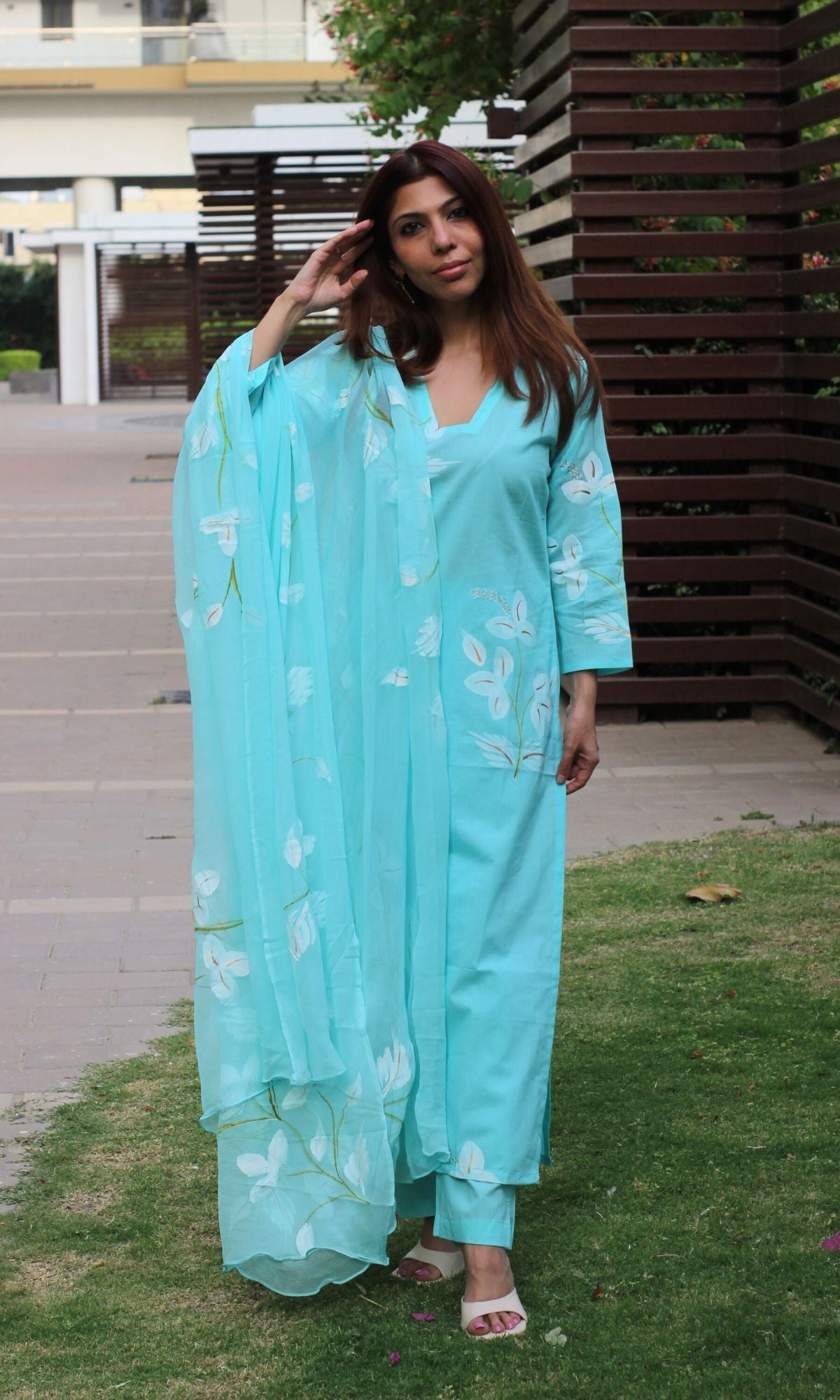 Cotton Handbrush Sky Blue Suit Set with Handbrush Chiffon Dupatta - Baareeki