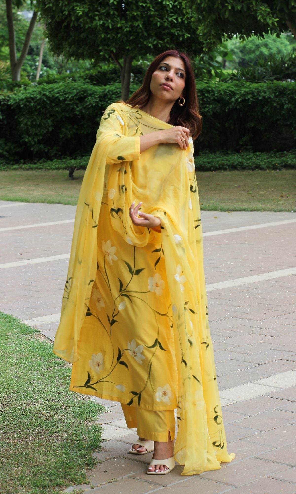 Cotton Handbrush Yellow Suit Set with Chiffon Handbrush Dupatta - Baareeki