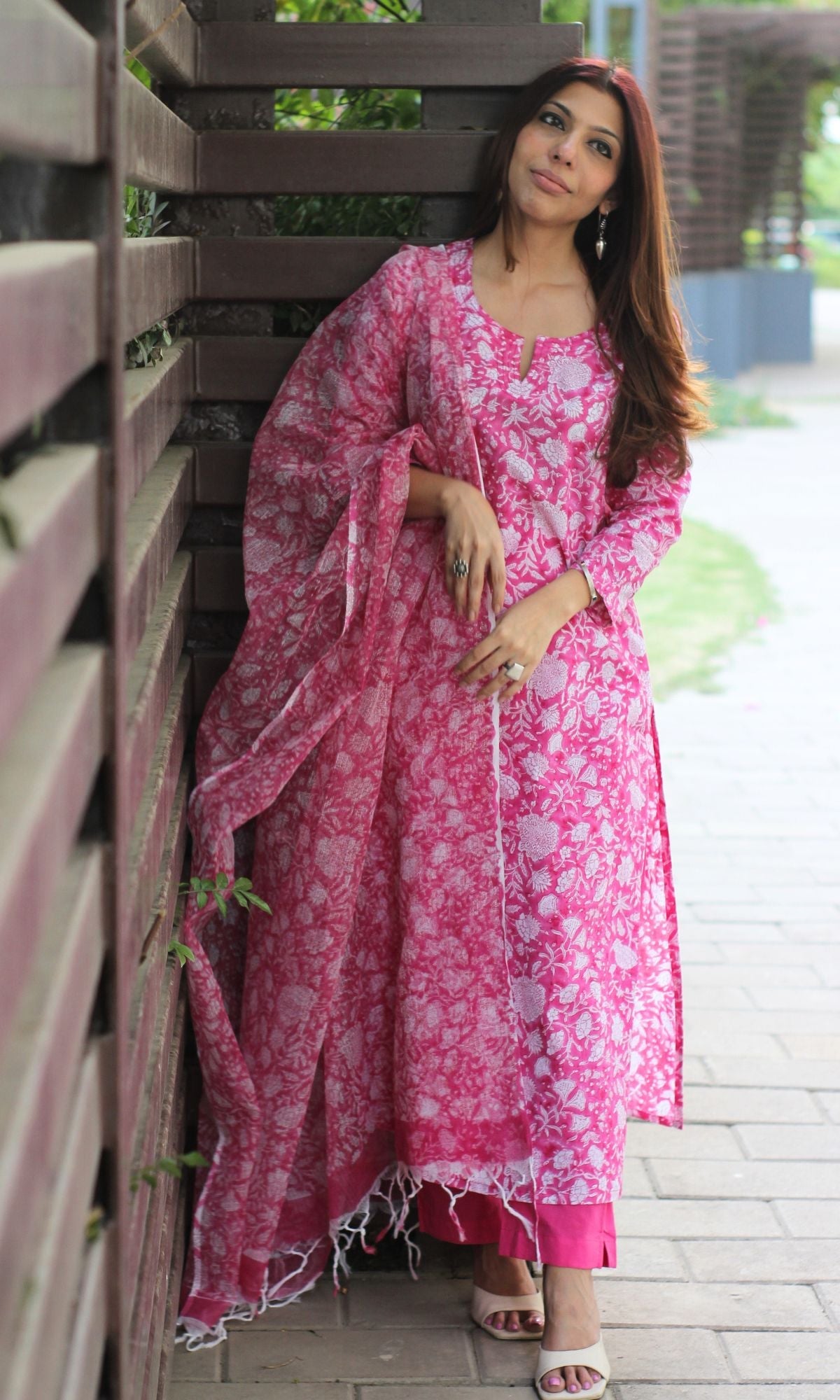 Cotton Handlock Deep Pink Suit Set with Printed Kota Doria Dupatta - Baareeki