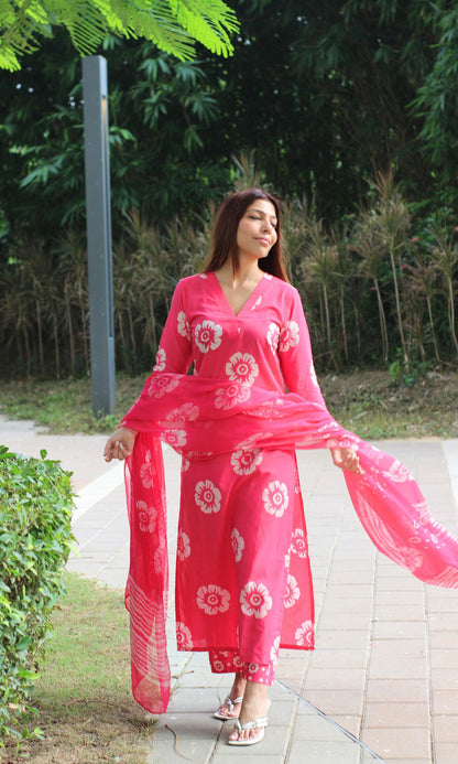 Cotton Hot Pink Batik Print Suit Set with Chiffon Printed Dupatta - Baareeki