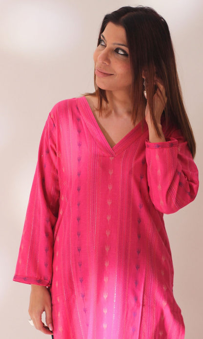 Cotton Magenta Ikkat Weave Kurta - Baareeki