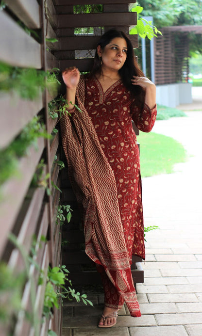 Cotton Maroon Bel Print Suit Set with Cotton Printed Dupatta - Baareeki