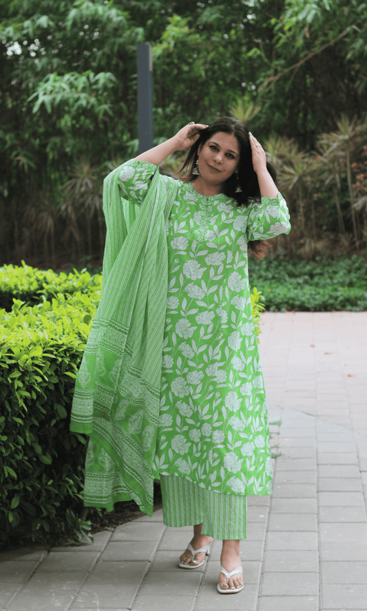 Cotton Mint Meadow Kali Kurta, Pants & Cotton Printed Dupatta - Baareeki