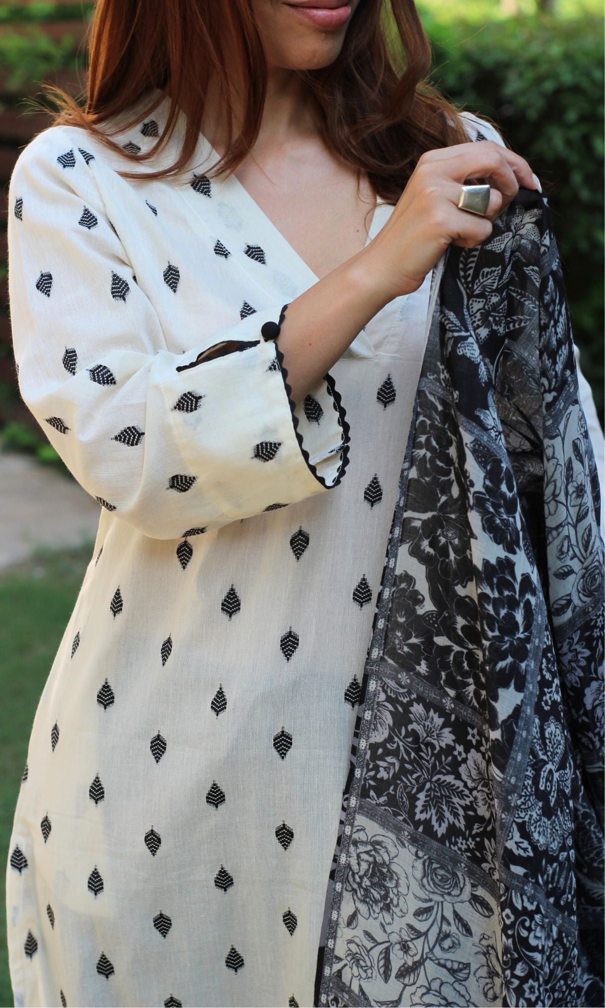 Cotton Off White & Black Weaved Kurta with Mul Printed dupatta - Baareeki