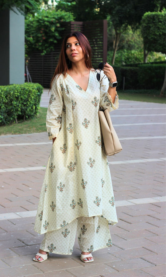 Cotton Off White Boota Print High Low Kurta with Palazzo - Baareeki