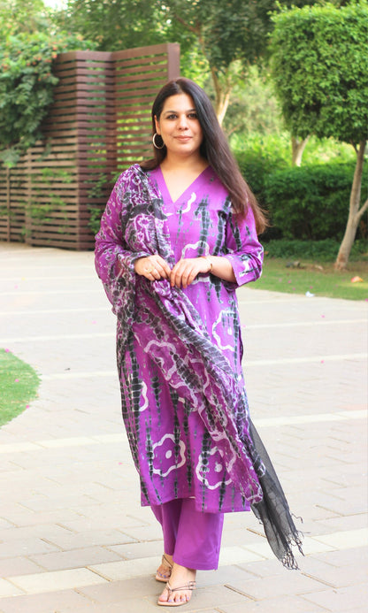 Cotton Purple & Black Tie & Dye Suit with Chiffon Tie & Dye Dupatta - Baareeki