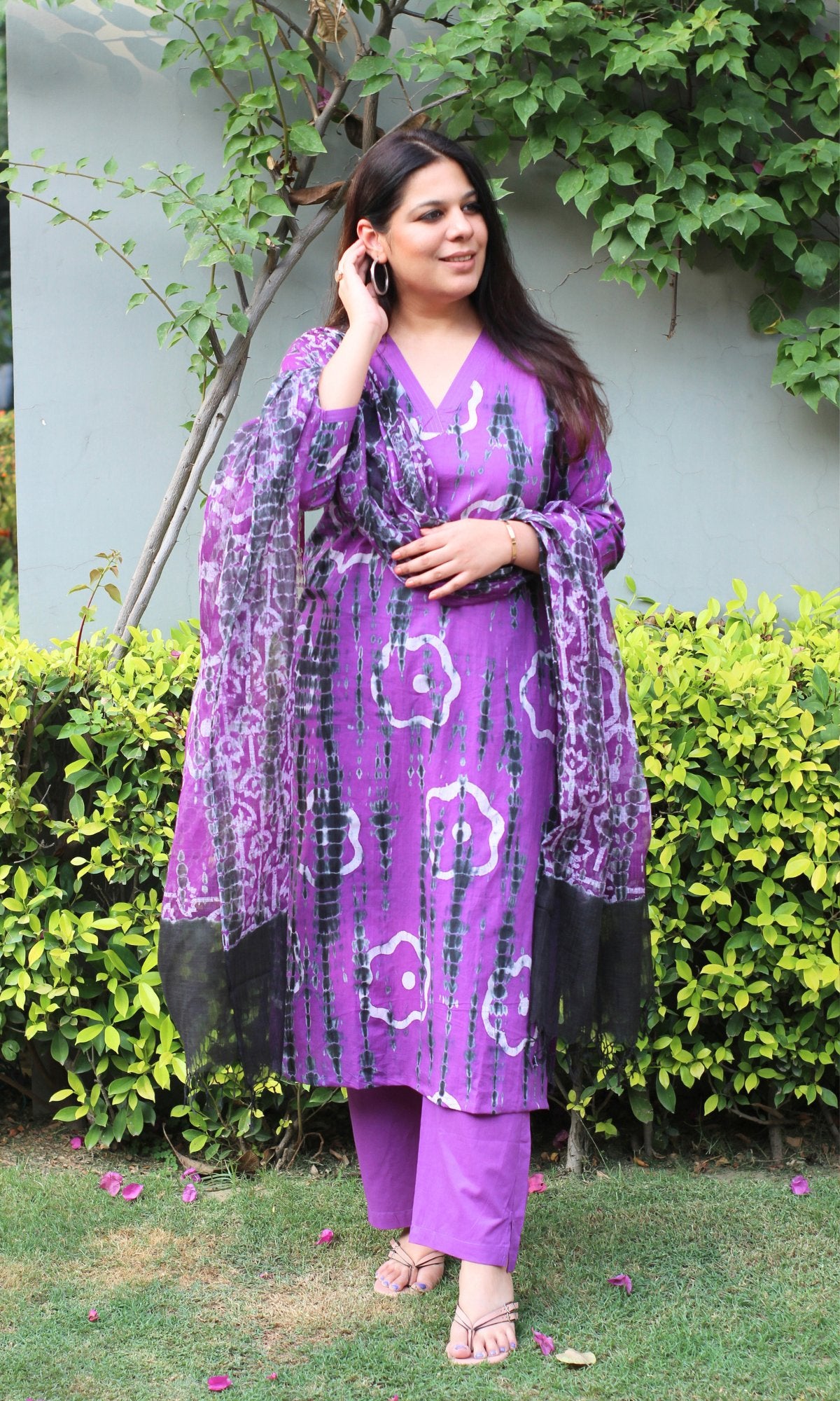 Cotton Purple & Black Tie & Dye Suit with Chiffon Tie & Dye Dupatta - Baareeki