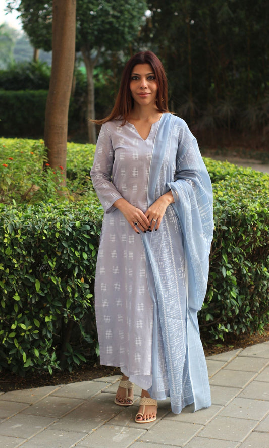 Cotton Purple Haze Weaved Kurta & Mul Printed Dupatta - Baareeki