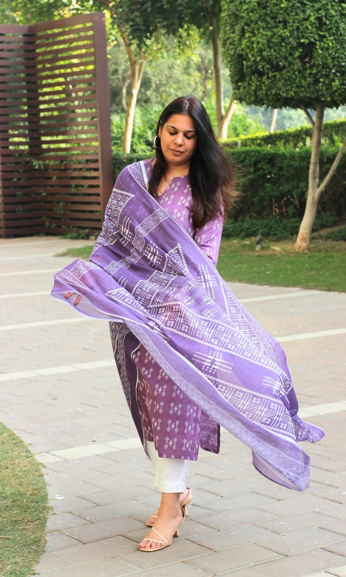 Cotton Purple Weaved Kurta & Printed Dupatta - Baareeki