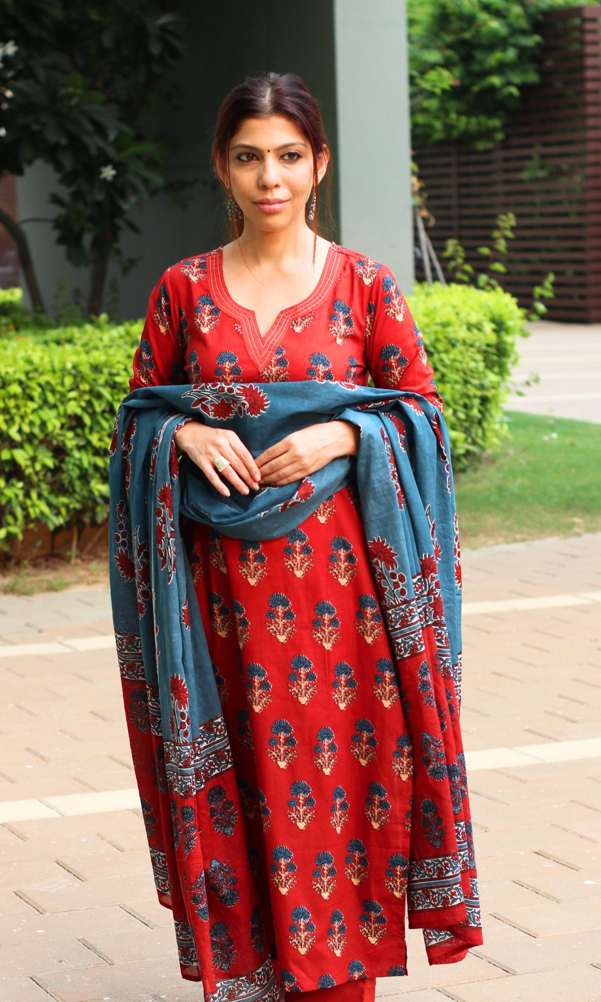 Cotton Red & Blue Boota Print Suit Set with Cotton Printed Dupatta - Baareeki