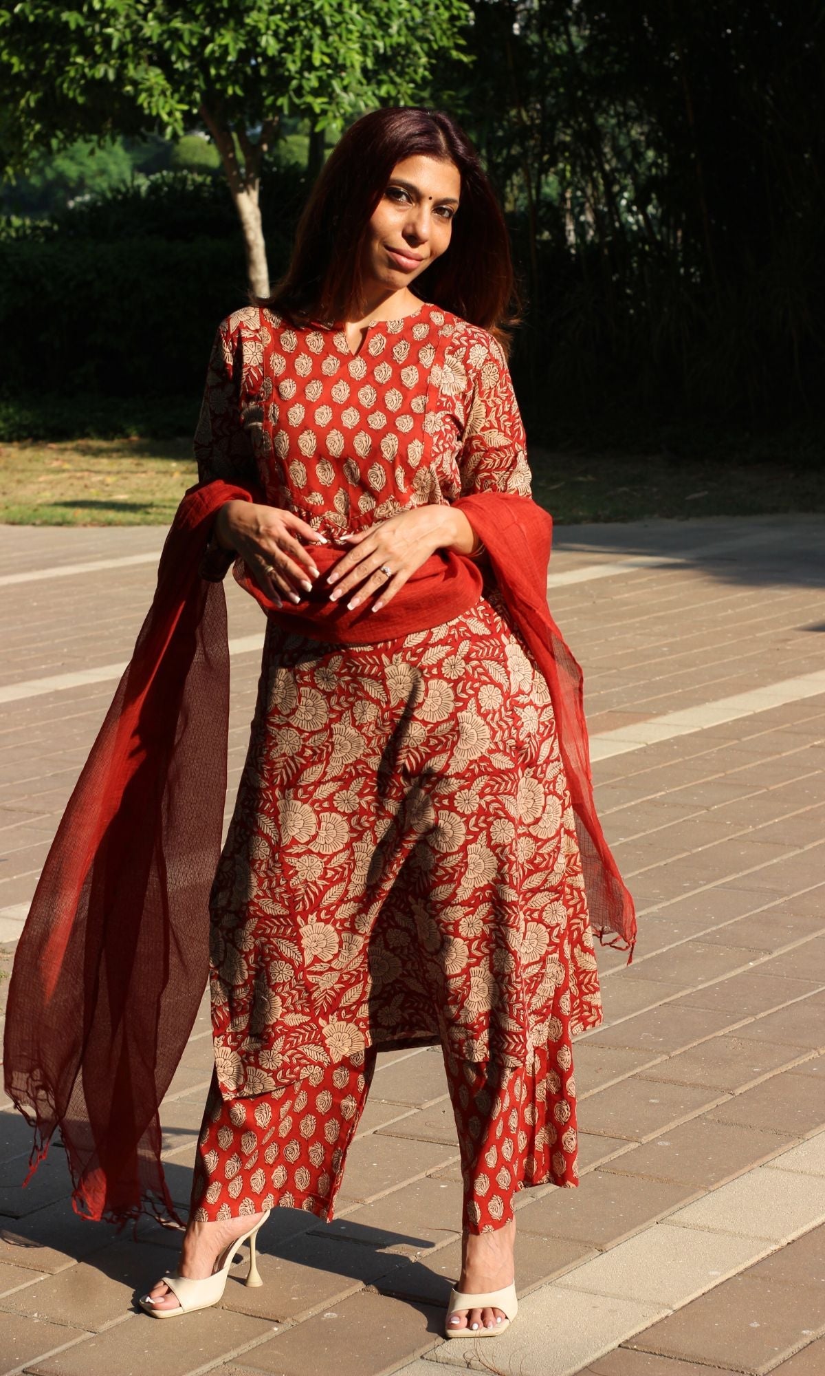 Cotton Red Handblock Kalamkari Suit Set with Kota Doria Dupatta - Baareeki