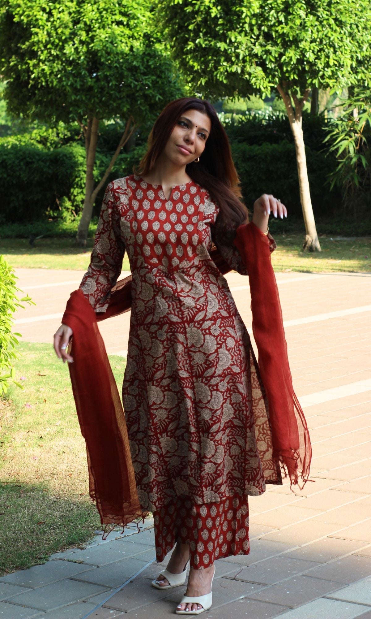 Cotton Red Handblock Kalamkari Suit Set with Kota Doria Dupatta - Baareeki