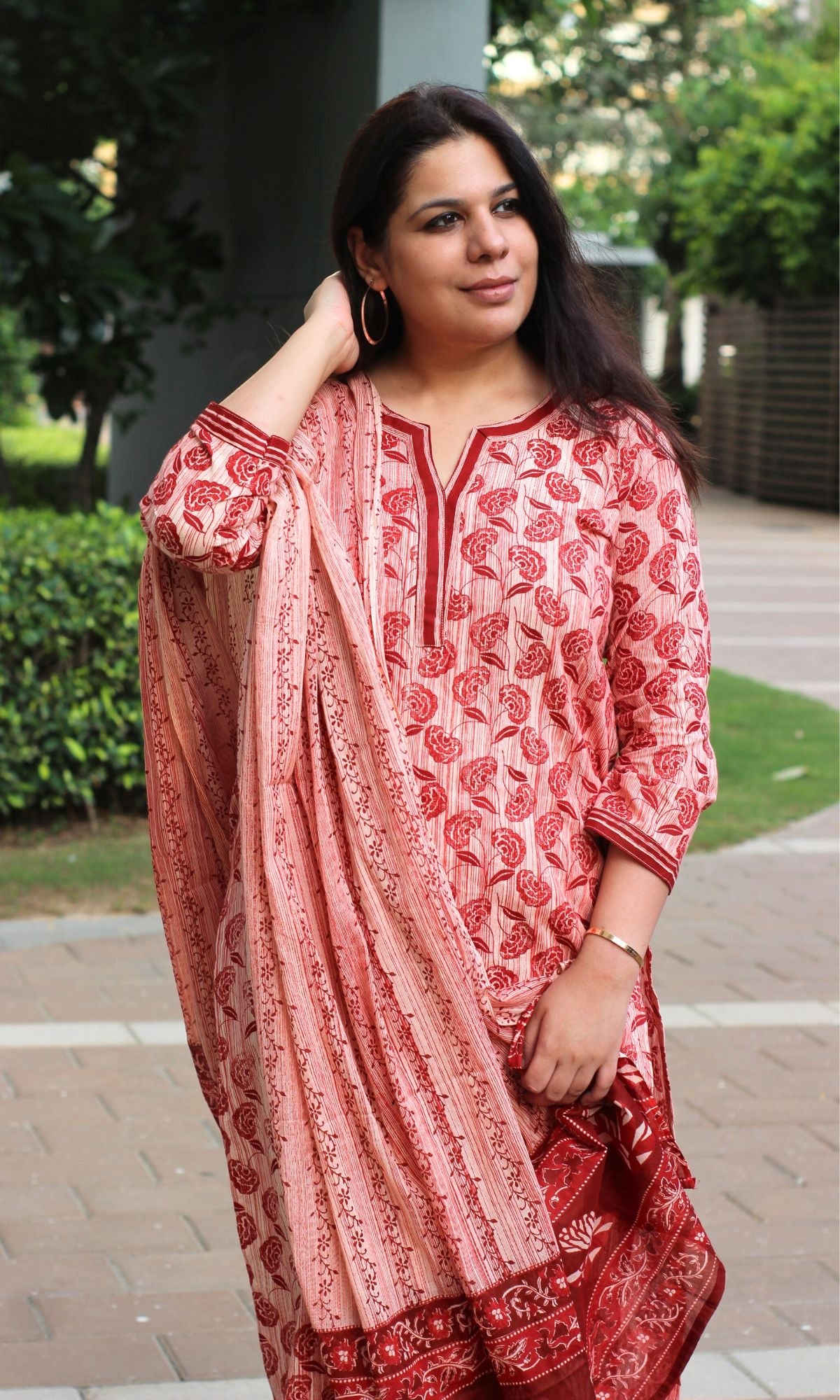 Cotton Red Rose Printed Suit Set with Mul Printed Dupatta - Baareeki