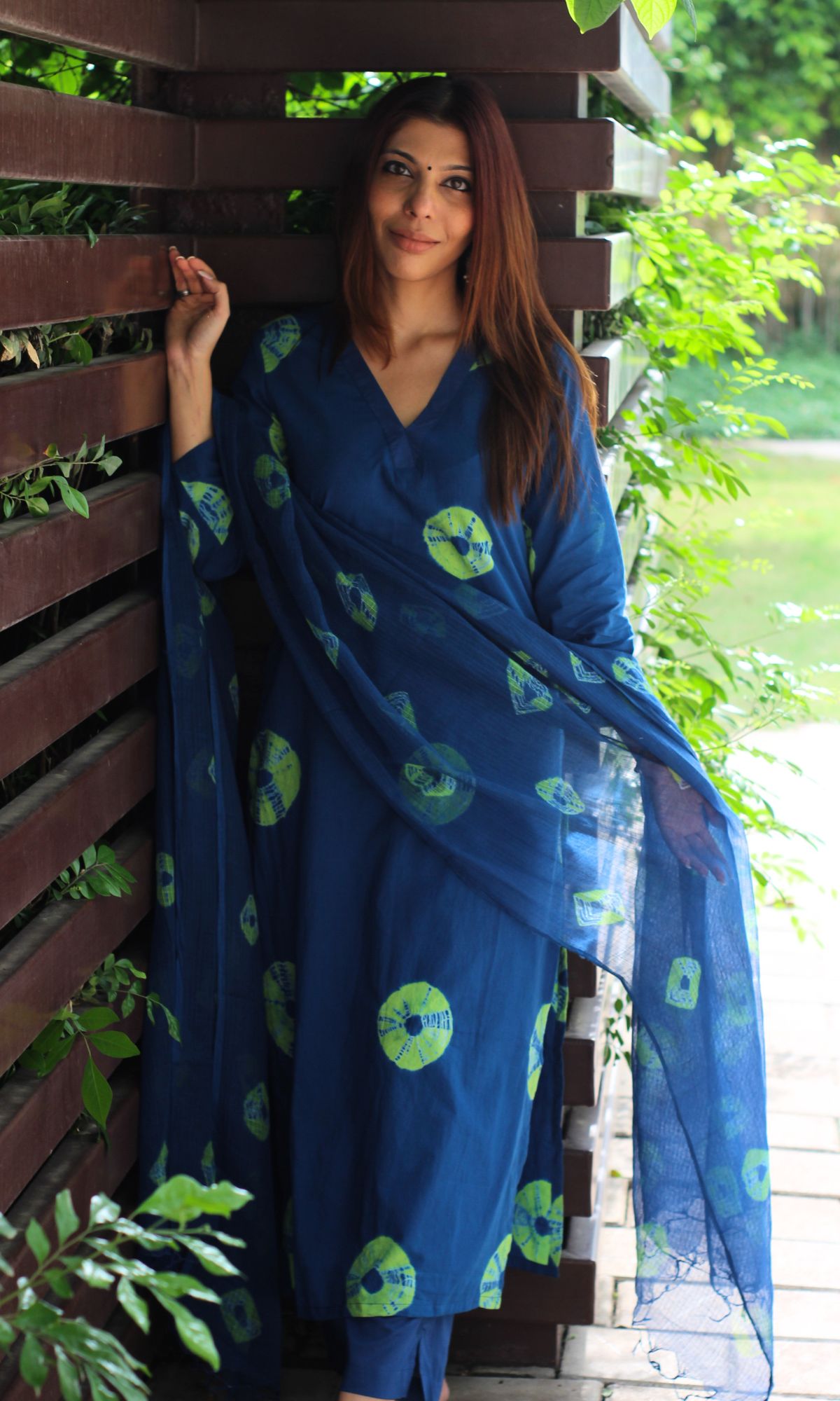 Cotton Royal Blue Shibori Suit Set with Kota Doria dupatta - Baareeki