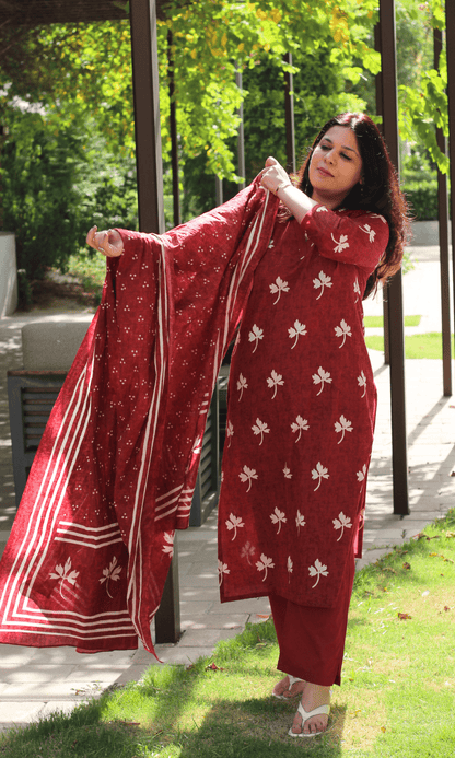 Cotton Ruby Maple Leaf Print Suit with Cotton Printed Dupatta - Baareeki