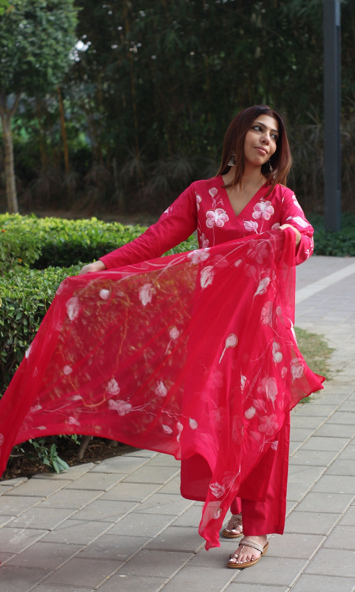 Cotton Ruby Pink Handbrush Print Suit with Chiffon Handbrush Dupatta - Baareeki