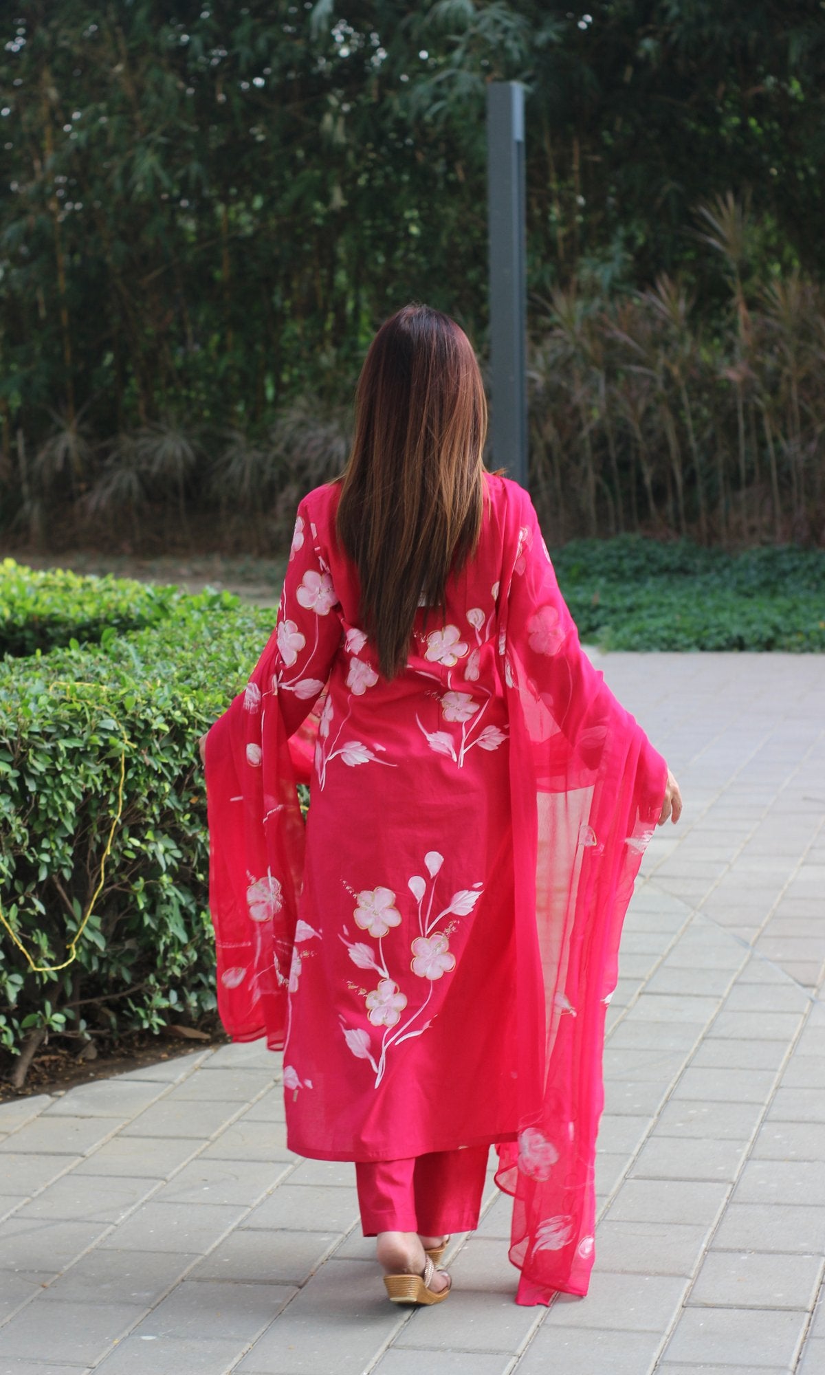 Cotton Ruby Pink Handbrush Print Suit with Chiffon Handbrush Dupatta - Baareeki