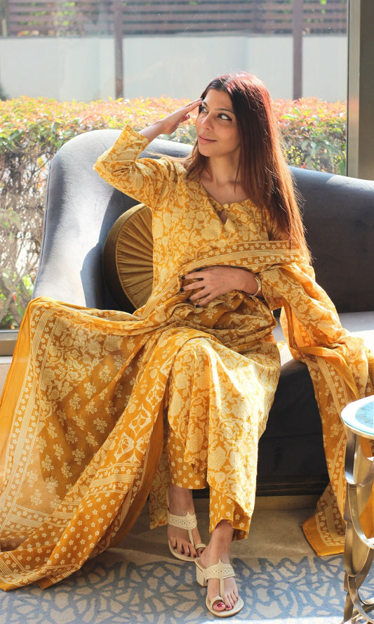 Cotton Saffron Jaal Print Suit with Cotton Printed Dupatta - Baareeki