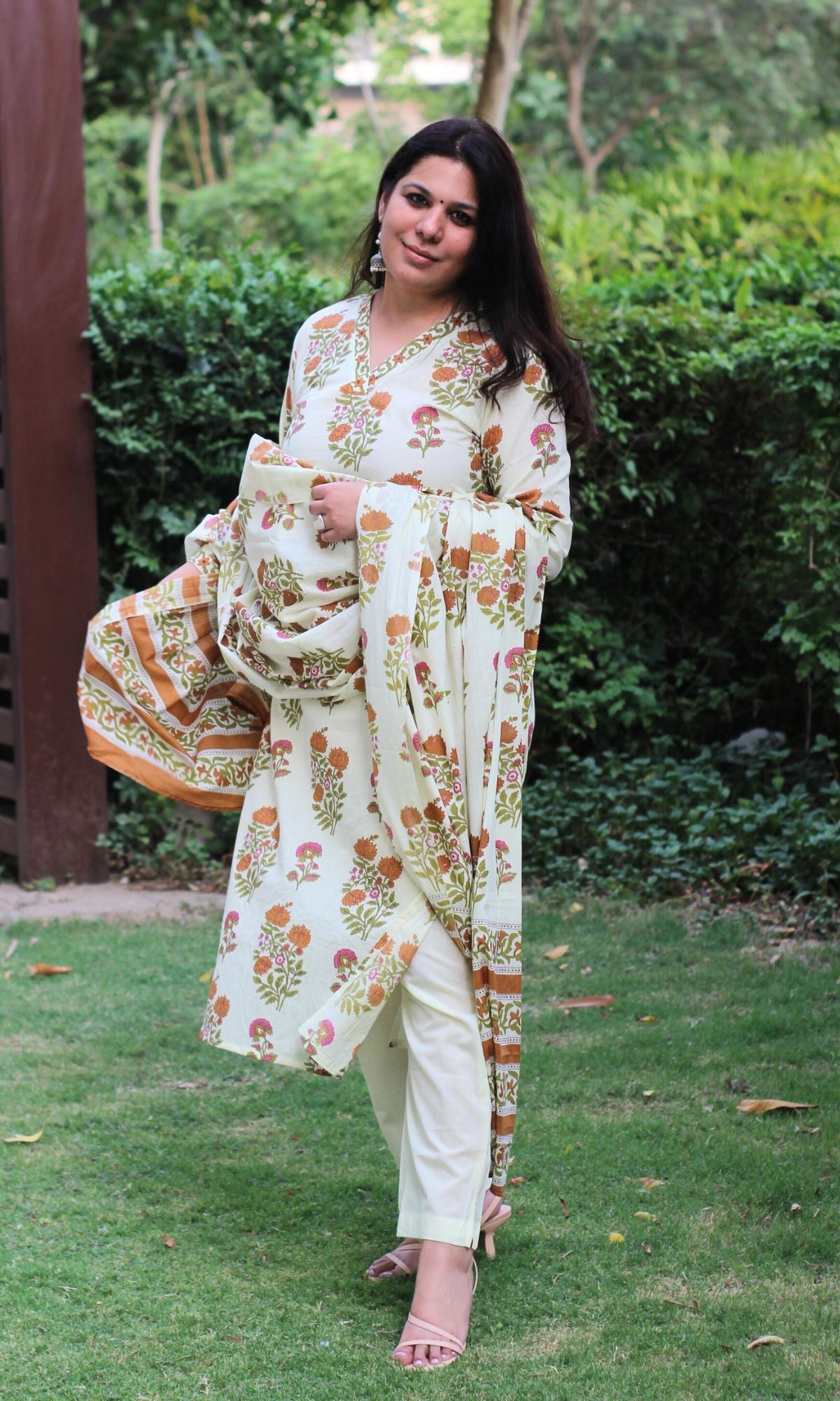 Cotton Sanganeri Pale Lemon Suit Set with Cotton Printed Dupatta - Baareeki