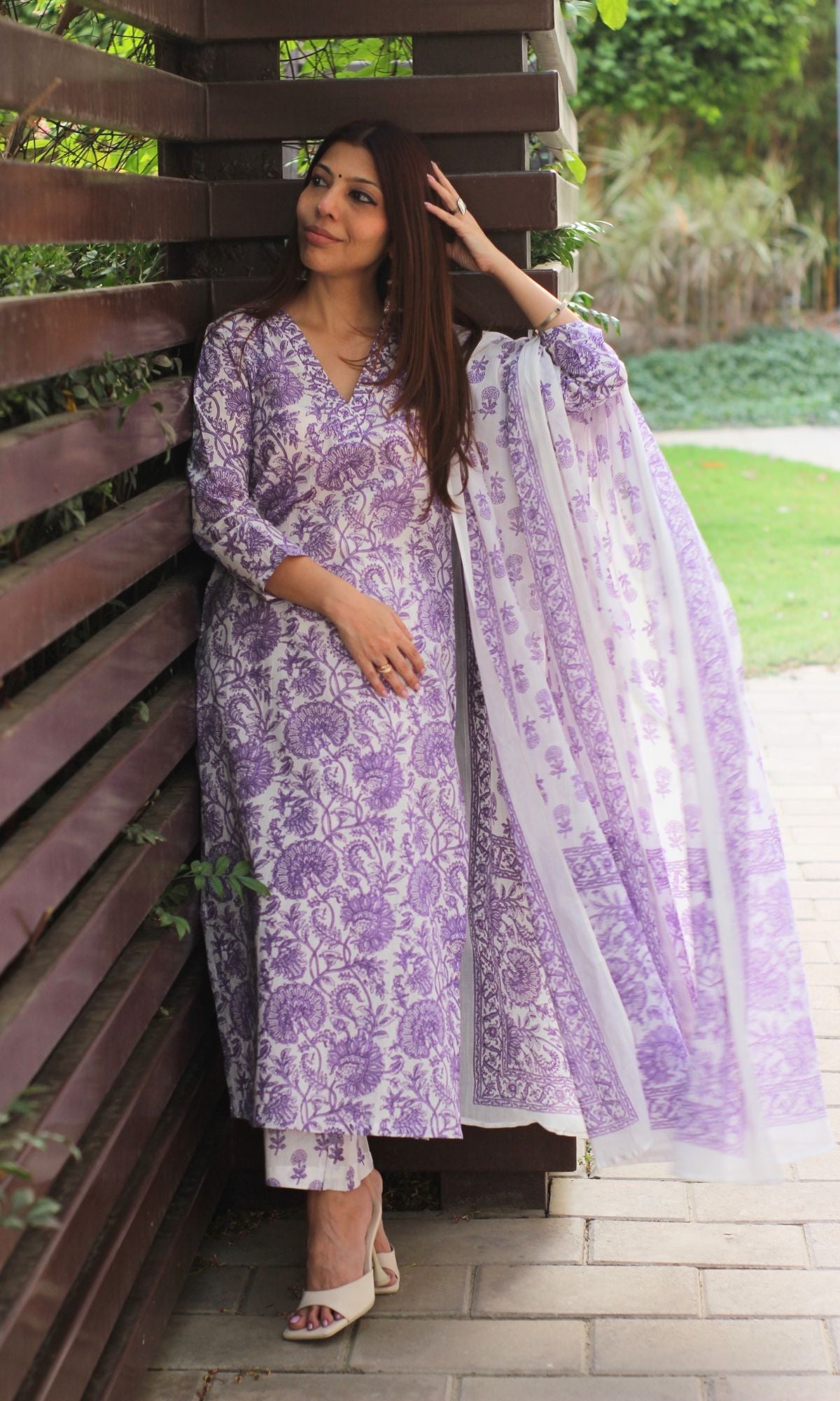 Cotton Sanganeri White & Purple Suit Set with Printed Cotton Dupatta - Baareeki