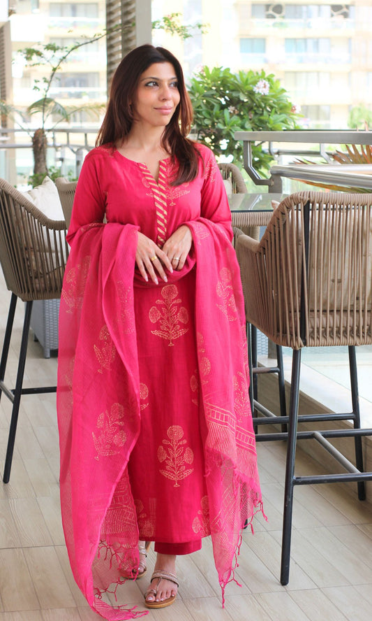 Cotton Slub Royal Rani Mughal Print Suit with Kota Doria Printed Dupatta - Baareeki