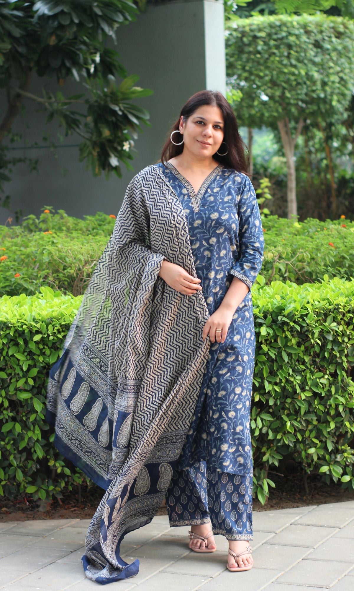 Cotton Space Blue Bel Print Suit Set with Cotton Printed Dupatta - Baareeki