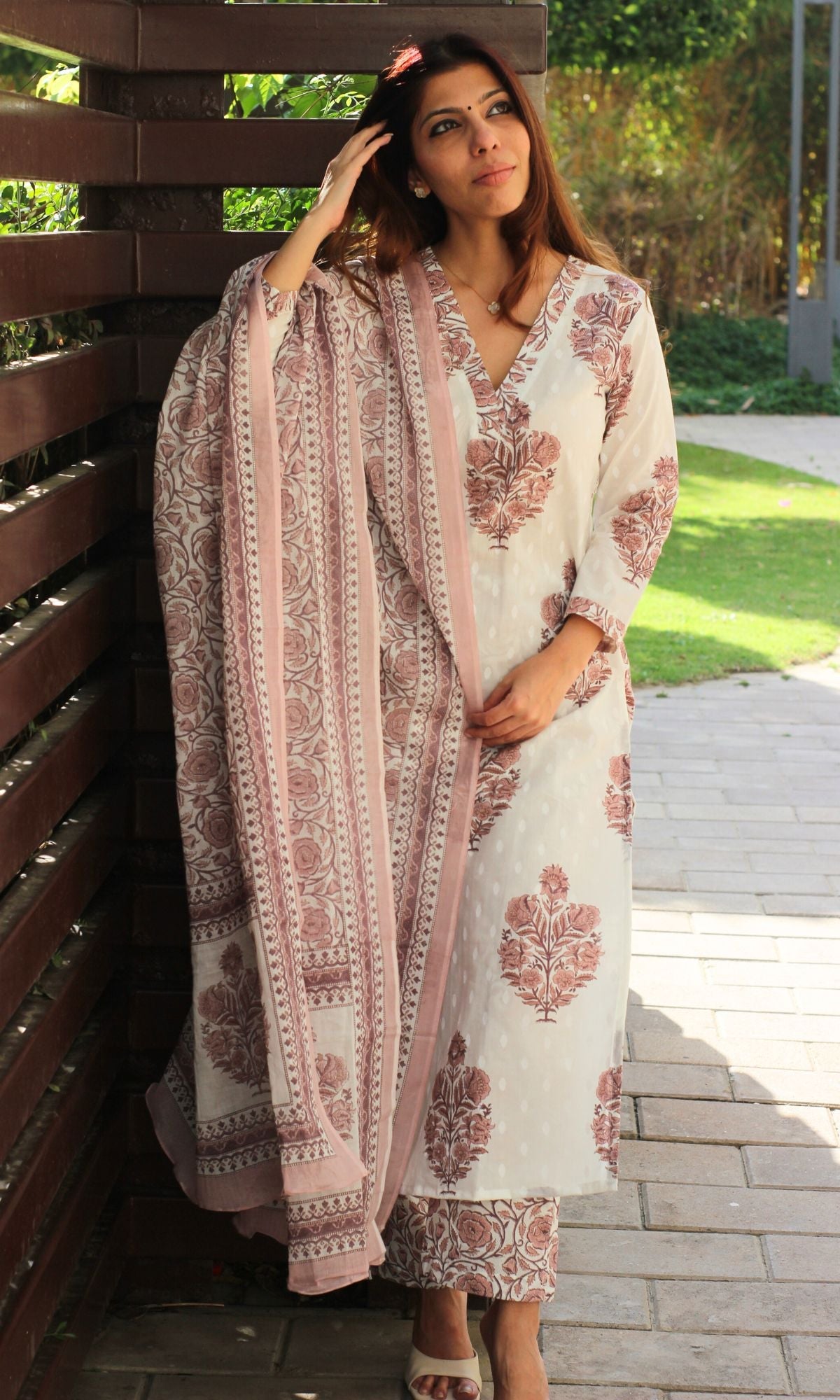 Cotton Textured Beige Mughal Print Suit Set with Printed Mul Dupatta - Baareeki